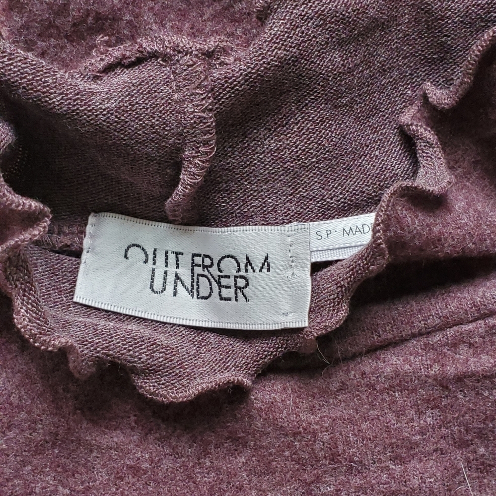 •sold• NWOT Out From Under Fuzzy Cropped Mock Neck - Picture 3 of 3